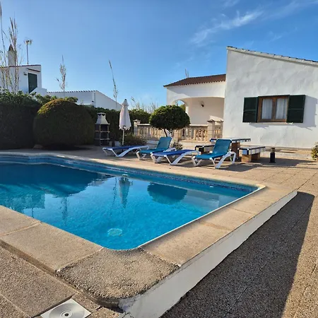 Luz: Refugio De Calma Y Belleza En Menorca