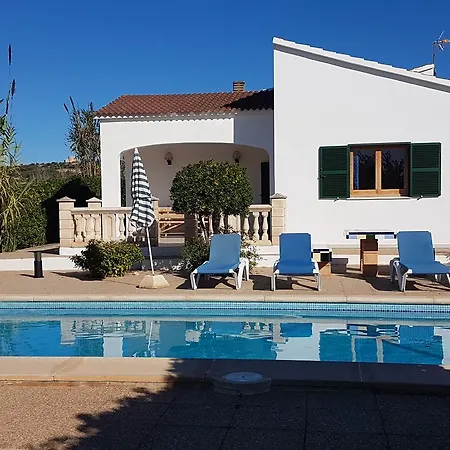 Luz: Refugio De Calma Y Belleza En Menorca
