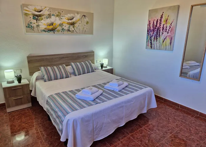 Luz: Refugio De Calma Y Belleza En Menorca Casa vacanze Cala'N Blanes (Menorca)