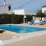 Luz: Refugio De Calma Y Belleza En Menorca Cala'N Blanes (Menorca)
