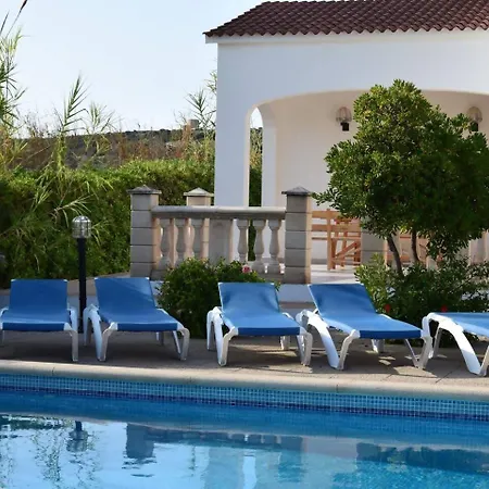 Luz Refugio De Calma Y Belleza En Menorca * קאלה אן בלאנס