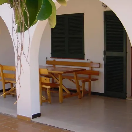 בית נופש Luz Refugio De Calma Y Belleza En Menorca קאלה אן בלאנס