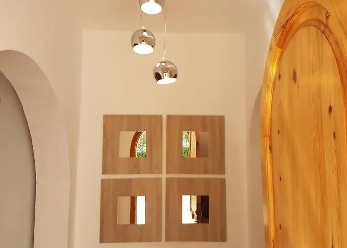 卢兹度假屋 度假居 *