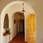 Luz: Refugio De Calma Y Belleza En Menorca Cala'N Blanes (Menorca)