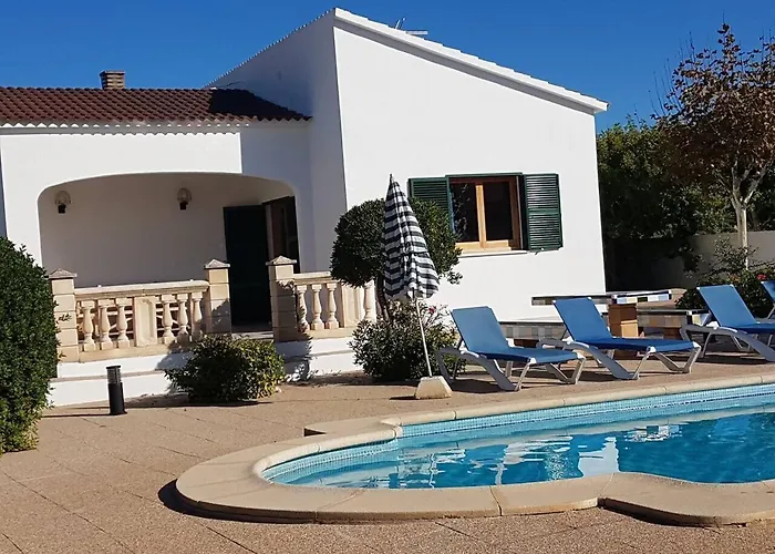 Casa de Férias Luz: Refugio De Calma Y Belleza En Menorca Cala'N Blanes (Menorca)